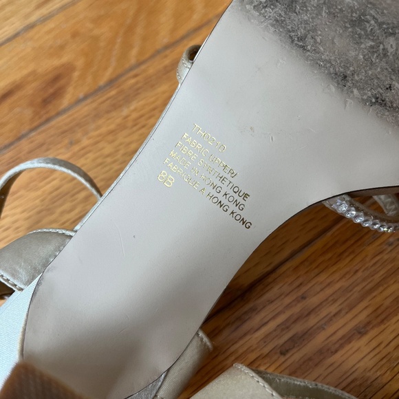 Sparkly 'Alexis' Gallery Soft Gold Heels sz 8 - Picture 6 of 6